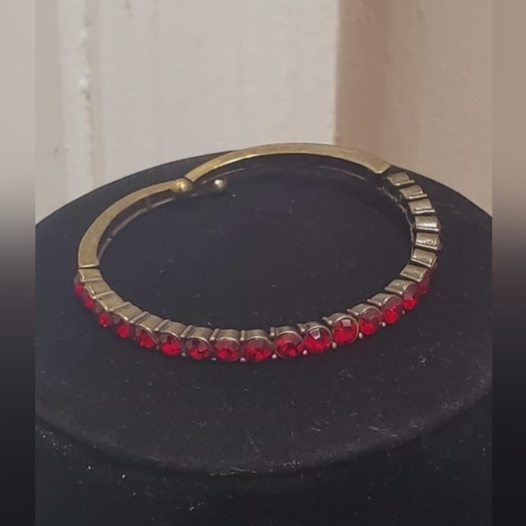 Female Fashion Bracelet 🌴 - Picture 2 of 4